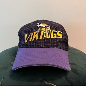 Vintage Minnesota Vikings Hat Strapback Logo Athletic Grid Football NFL